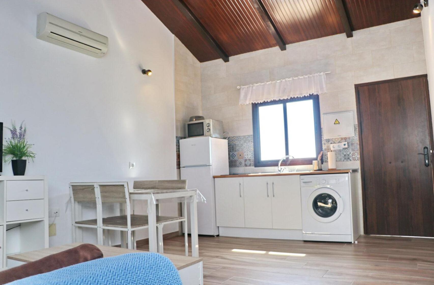 Bungalow Ramos II, con piscina compartida Conil De La Frontera Esterno foto
